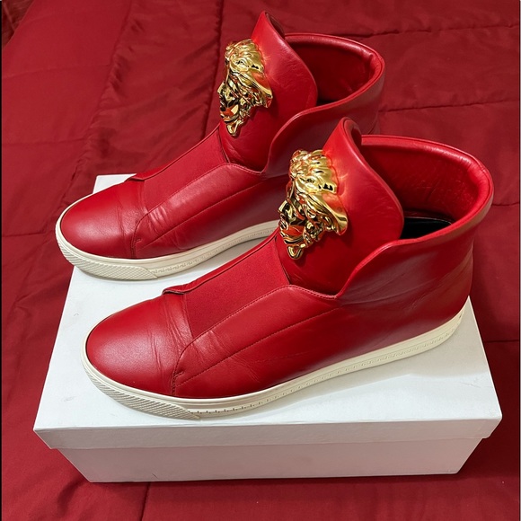 Hightop Cardinal Red/Gold Medusa head Versace sneakers - Picture 4 of 16